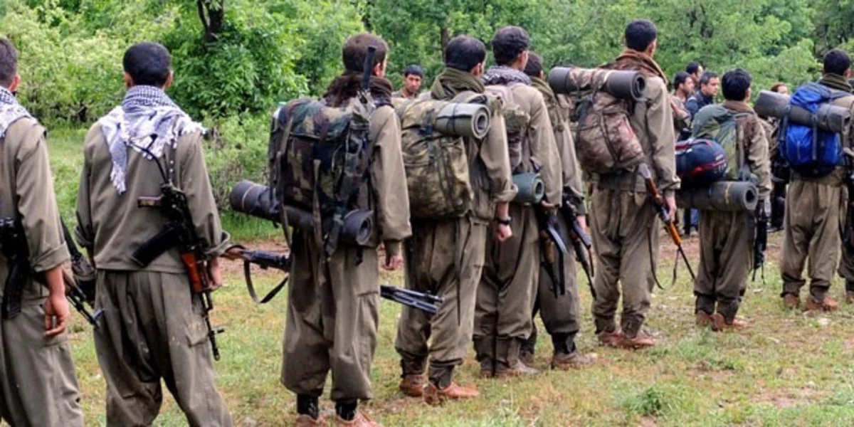 PKK объявил о прекращении огня и поддержке призыва Оджалана к разоружению
