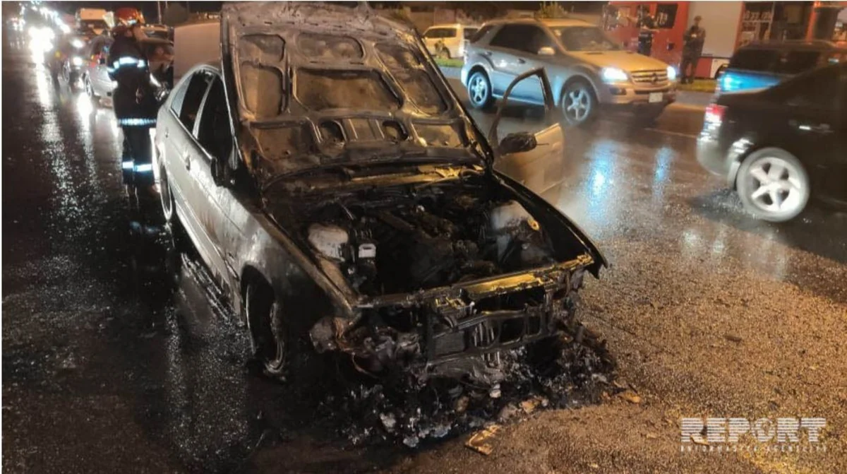 Bakıda minik avtomobili yanıb - FOTO - VİDEO - YENİLƏNİB