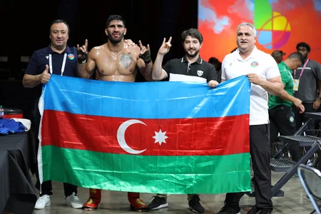 Azərbaycan kikboksçusu Dünya Oyunlarında finala yüksəlib