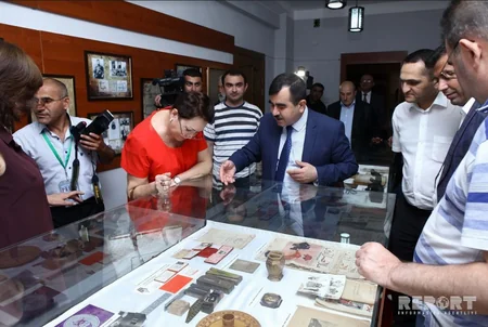 Şərq qəzetinin redaksiyasında yaradılan Mətbuat muzeyinin açılışı olub