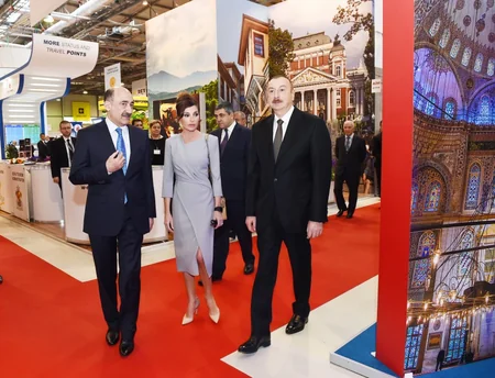 Prezident İlham Əliyev “AITF-2018” XVII Azərbaycan Beynəlxalq turizm və səyahətlər sərgisi ilə tanış olub - YENİLƏNİB - 2