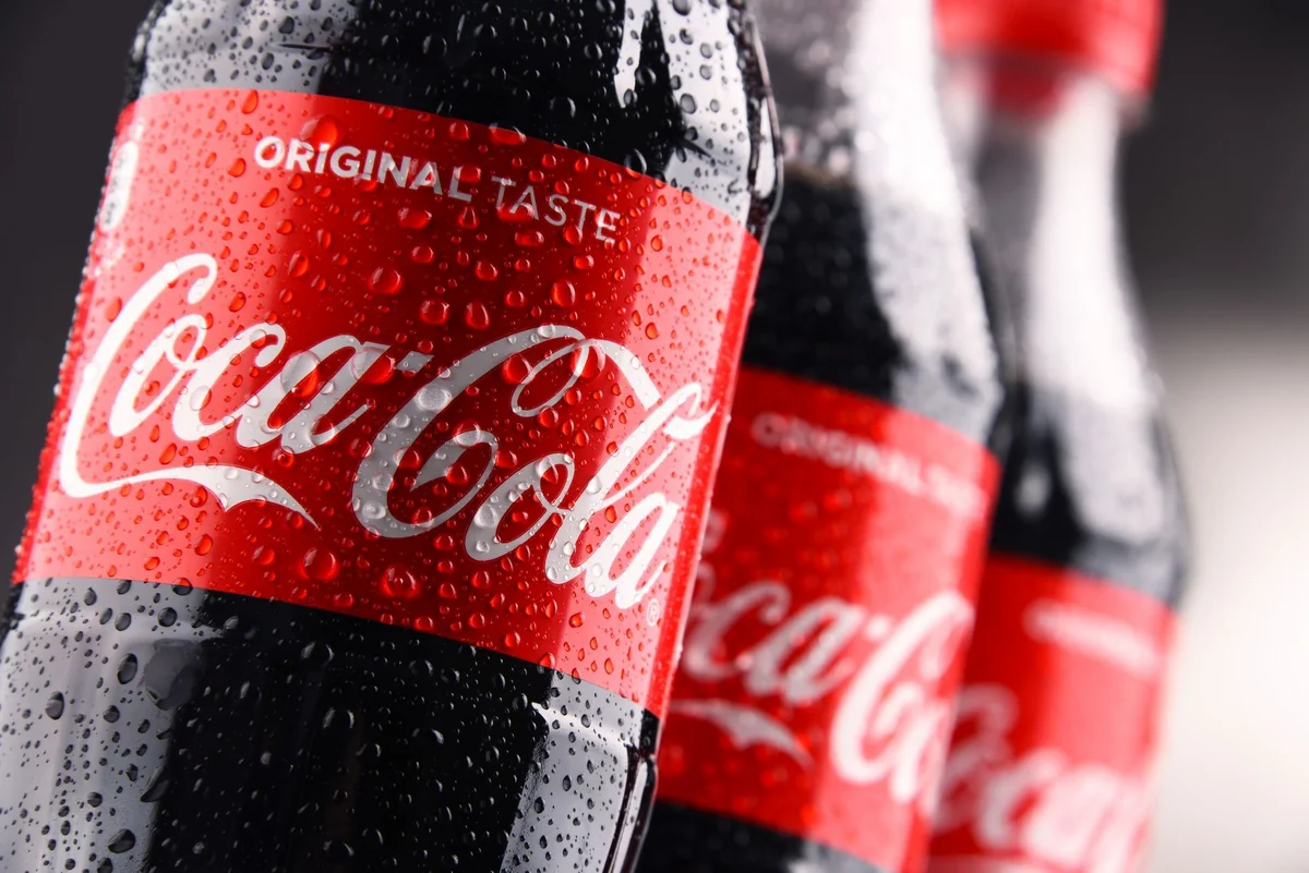 Coca-Colada zərərli məhlul tapıldı, Avropadan məhsullarını geri çağırır