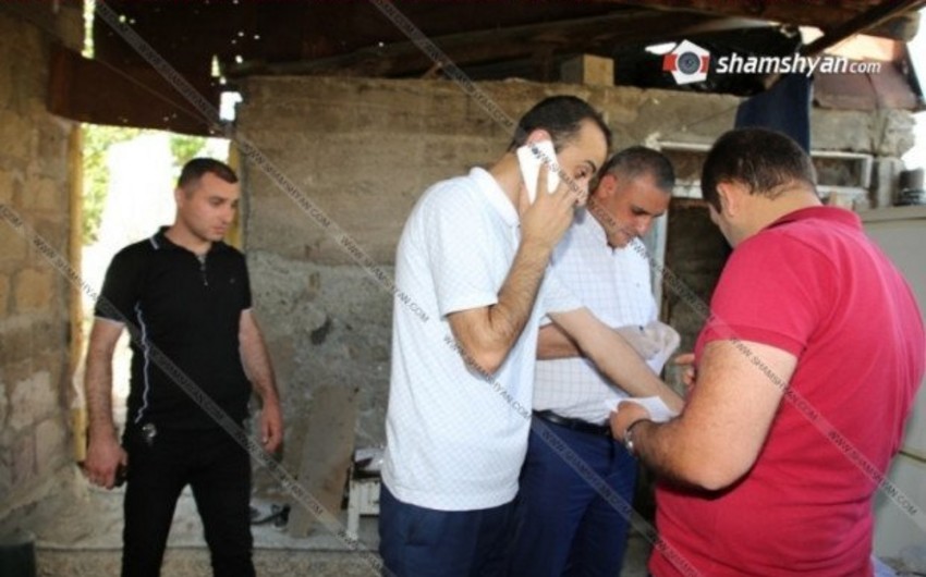 Ermənistanda keçmiş həyat yoldaşının evinə qumbara atan kişi həbs edilib - VİDEO - FOTO