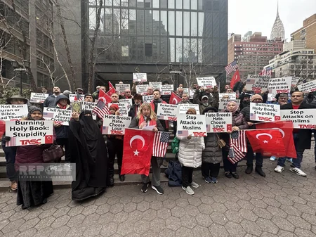 ABŞ-da “Qurani-Kərim”in yandırılması əleyhinə aksiya keçirilib