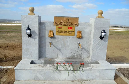 Zəfər Günü münasibətilə hərbi hissədə tədbir keçirilib