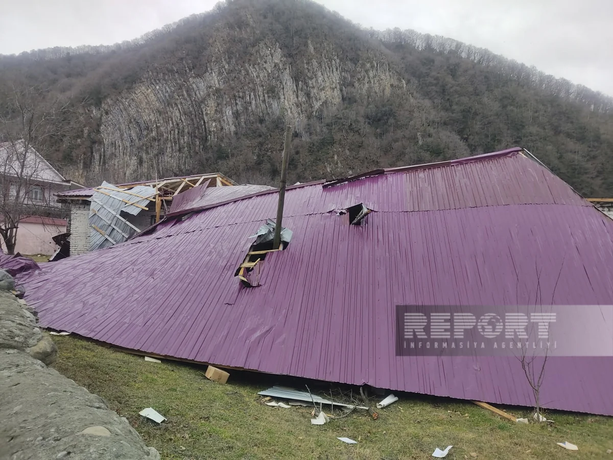 Güclü külək şimal-qərb zonasının bəzi təhsil müəssisələrinə ziyan vurub - YENİLƏNİB