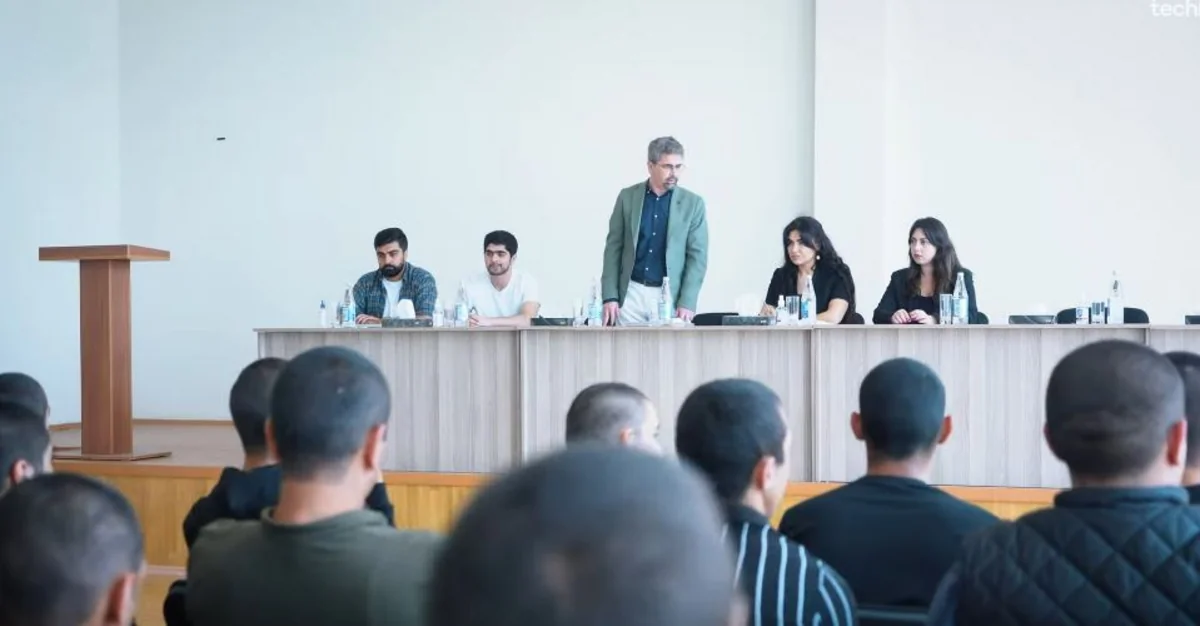 Azərbaycanın cəzaçəkmə müəssisələrində olan 15 məhbus İKT kursunu başa vurub