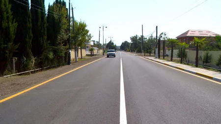 Lənkəranda ümumi istifadədə olan 38 km yol yenidən qurulub