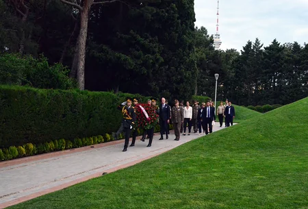 Azerbaijan and Hungary discuss issues of expanding military cooperation