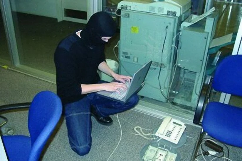 Pentaqon daxili elektron poçt sisteminin fəaliyyətini dayandırıb