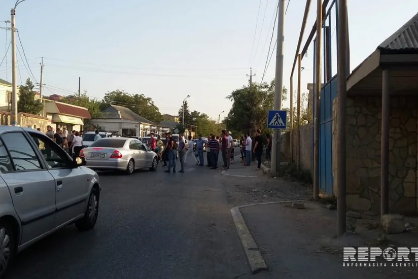 Abşeronda 13 yaşlı oğlanı maşın vurub, sürücü qaçıb - FOTO