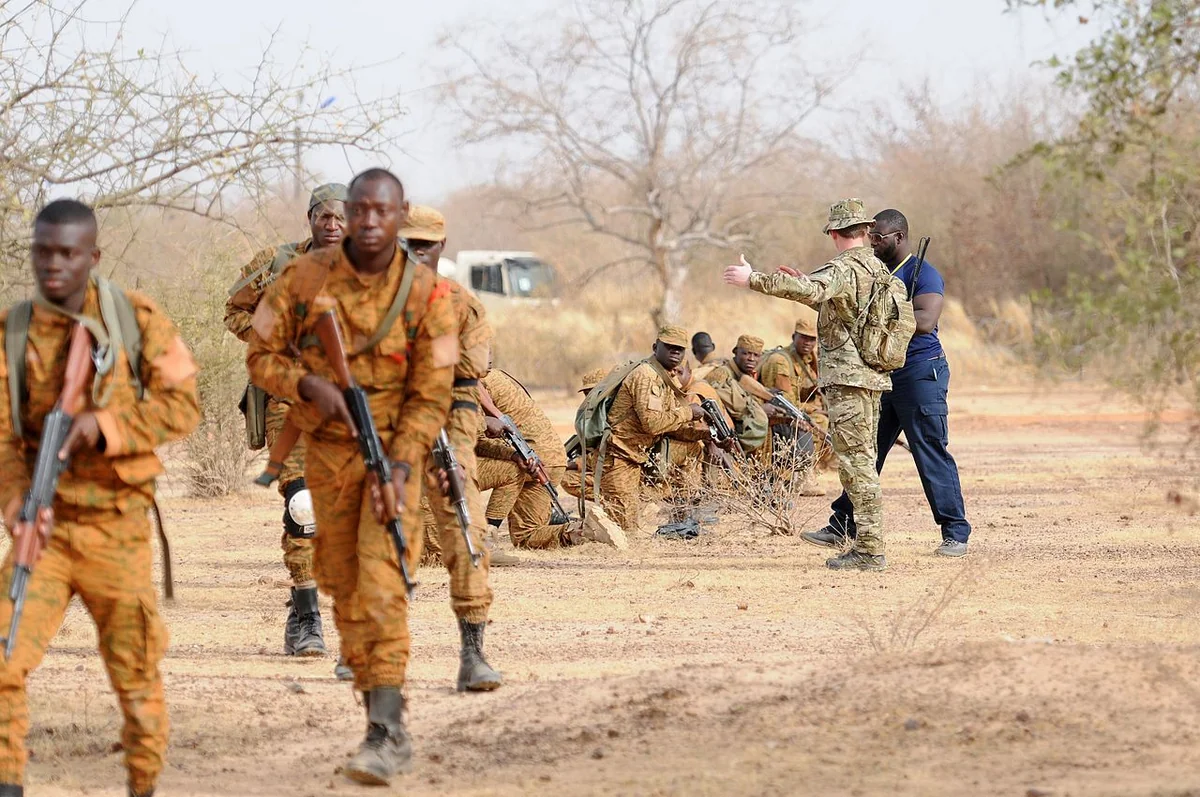 Burkino-Fasoda hücumlar zamanı 15 nəfər öldürülüb