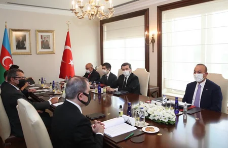 Azərbaycan və Türkiyə XİN başçılarının görüşü keçirilib