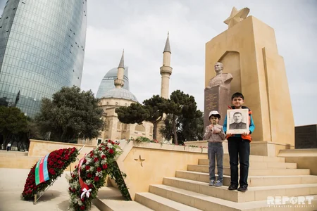 Qələbənin 73-cü ildönümü - FOTOREPORTAJ