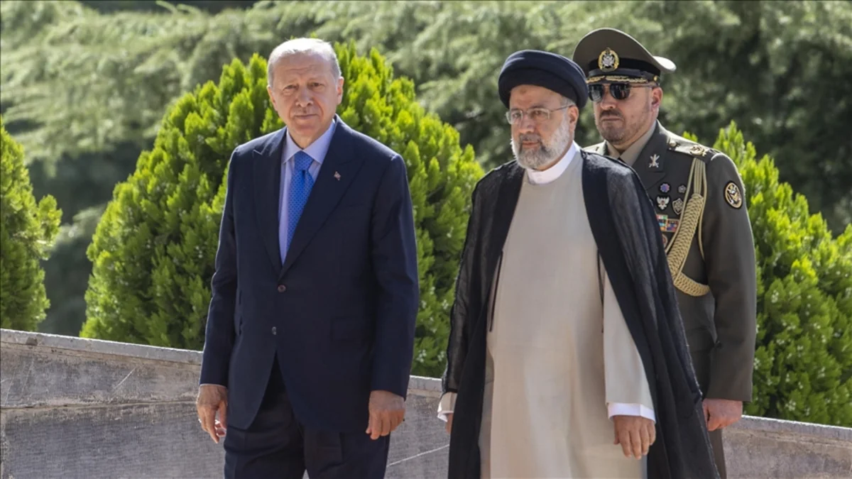 Erdogan-Raisi meeting underway in Tehran