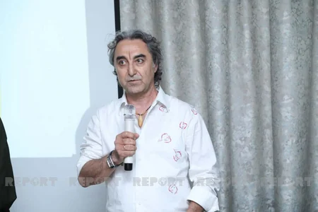 Bakıda “Müharibə uşaqlarına” xeyriyyə sərgisi açılıb