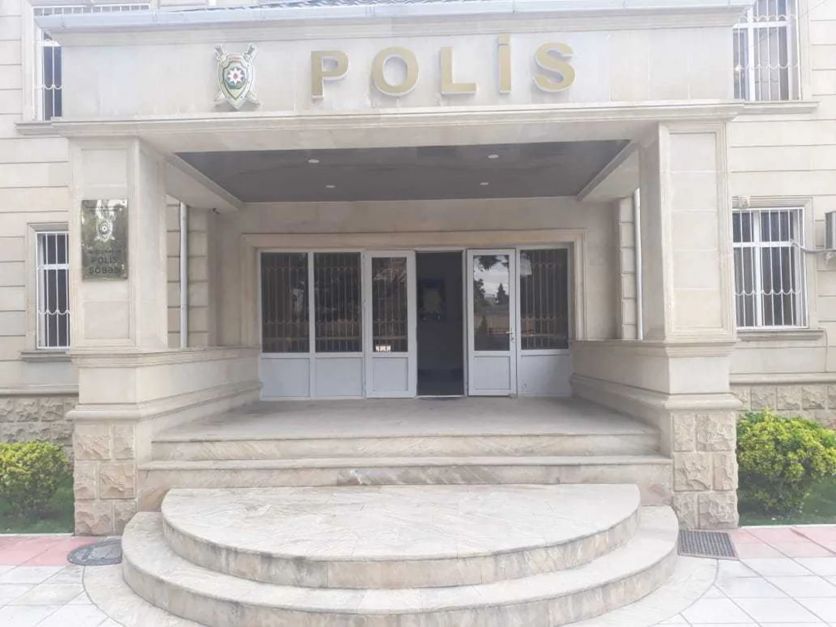 Oğurluğa görə axtarışda olan şəxs Rusiyada saxlanılaraq Azərbaycana gətirilib