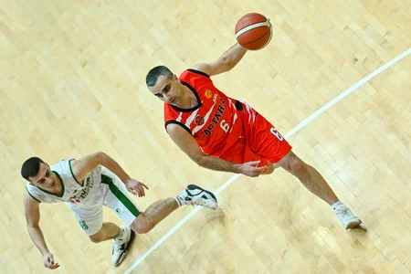 Azərbaycan Basketbol Liqası: Turun son oyununda sensasiya qeydə alınıb
