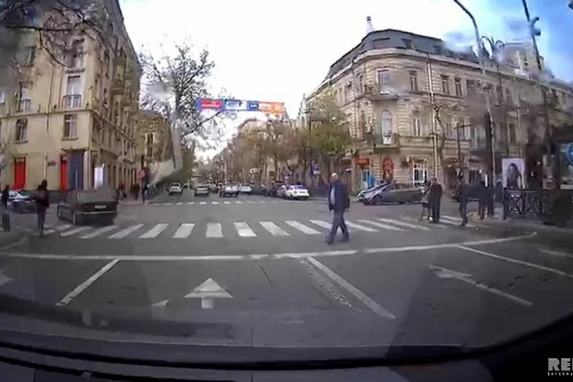 В центре Баку испортились светофоры, создалась опасная ситуация  - ВИДЕО