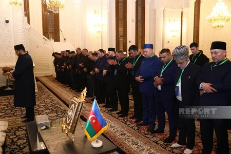 Azərbaycan Din Xadimləri Forumunun iştirakçıları vəhdət namazı qılıblar