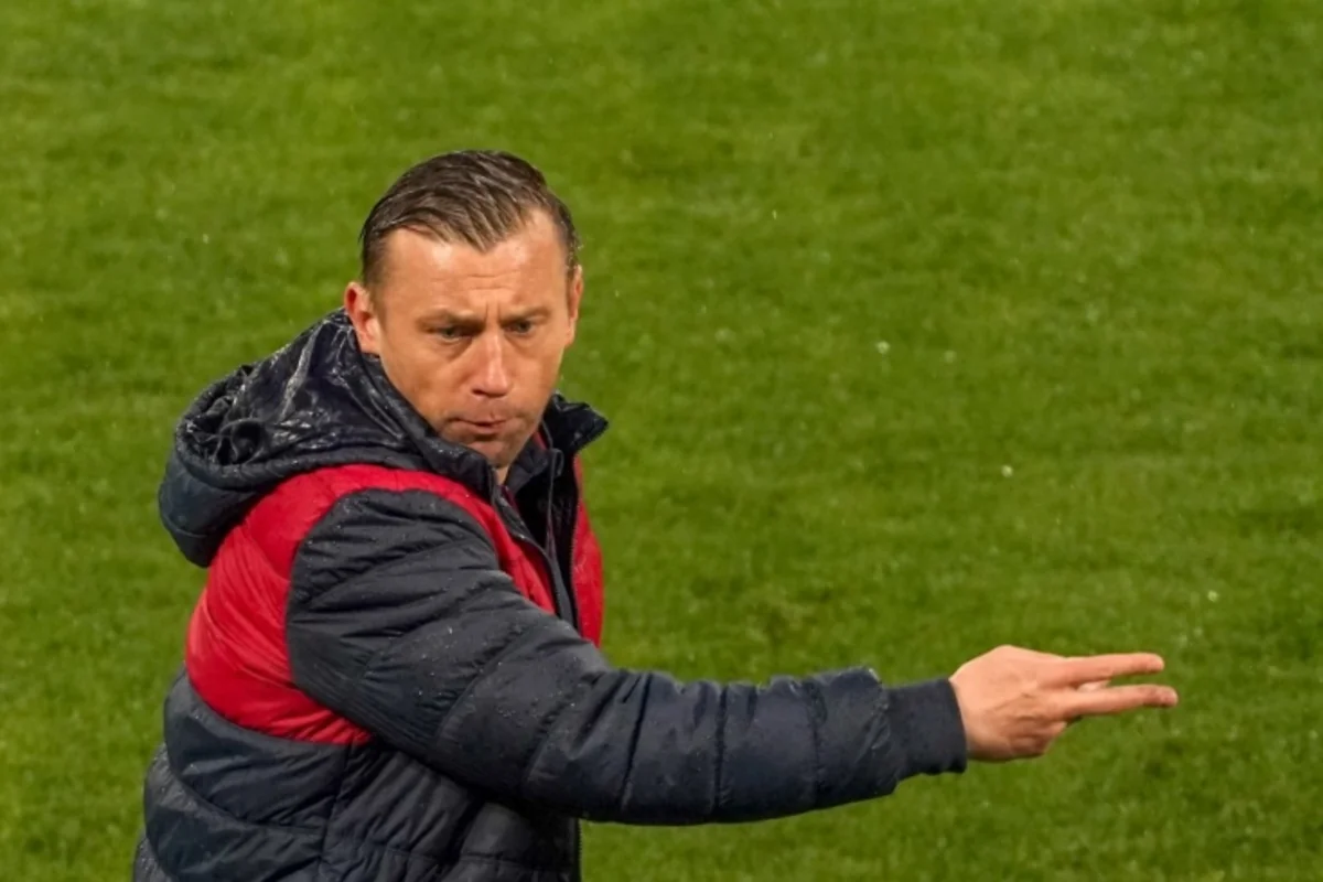 Kramarenkonun komandası baş məşqçisiz qaldı