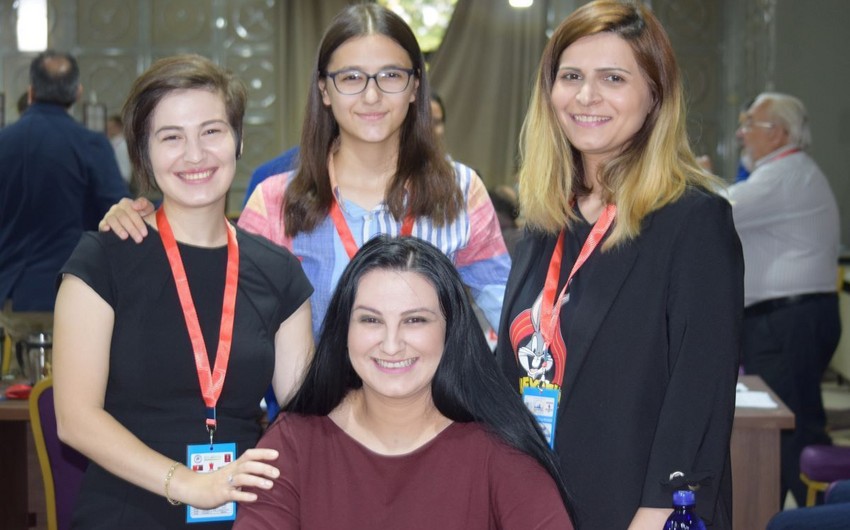 Azərbaycanın şahmat klubunun heyətində kişiləri qadınlar əvəzləyib