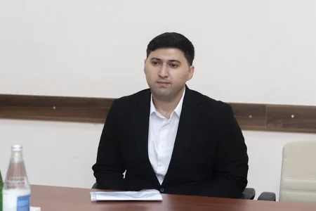 Məcnun Məmmədov Şamaxıda vətəndaşları qəbul edib