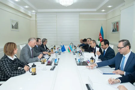 Министр экономики Азербайджана обсудил переговоры по новому соглашению с ЕС
