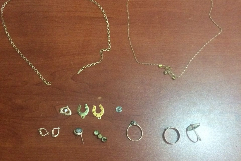 Neftçala polisi evdən oğurluq edən qohumları saxlayıb