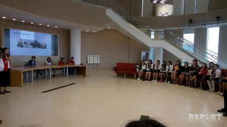 “ADA” Universitetində Məktəbdən universitetə gedən yol adlı layihə çərçivəsində tədbir keçirilib