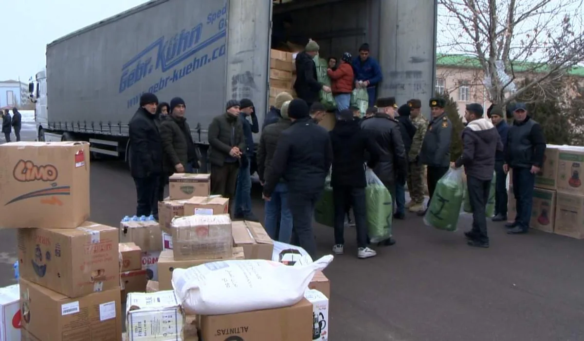 Нахчыванские предприниматели отправили в Турцию палатки 