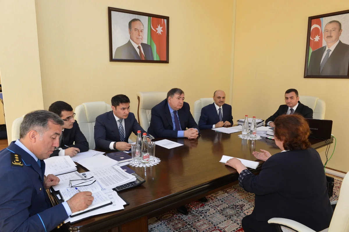 ​Vergilər naziri Qusarda vətəndaşları qəbul edib