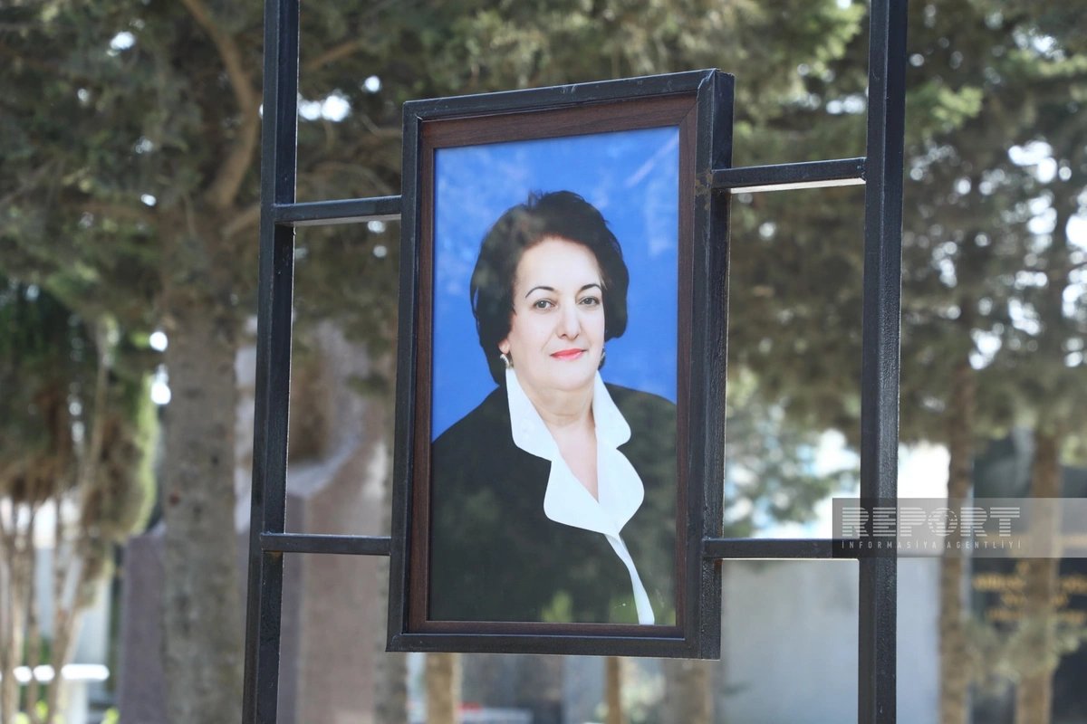Elmira Süleymanova dəfn olunub - YENİLƏNİB-3