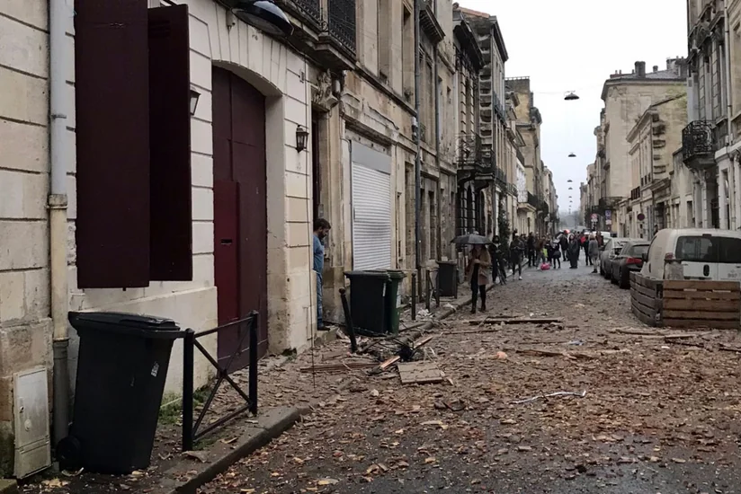 Fransada yaşayış binasında partlayış: 3 nəfər yaralanıb, 2-si itkin düşüb