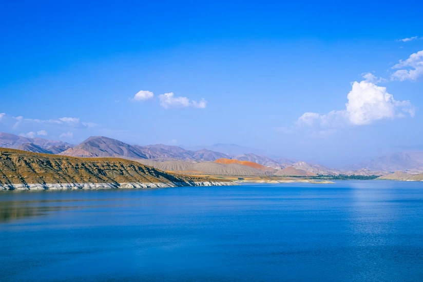 Naxçıvanda anbarlarda mövcud olan su ehtiyatlarının həcmi açıqlanıb