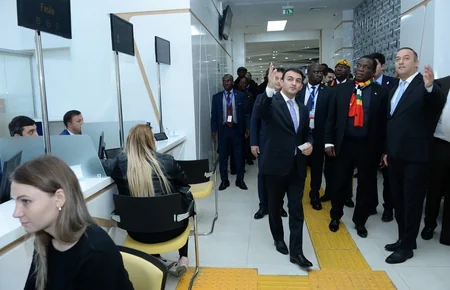 Zimbabve Prezidenti 5 saylı “ASAN xidmət” mərkəzi ilə tanış olub