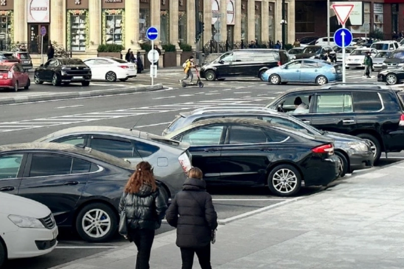 AYNA: Bakıda daha 1 məntəqədə ödənişli parklanma sistemi tətbiq edilib