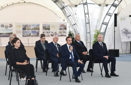 Prezident Füzuli rayon ictimaiyyətinin nümayəndələri ilə görüşüb - TAM MƏTN