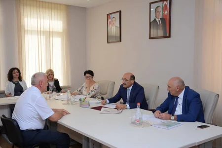 Əbülfəs Qarayev  Zaqatalada vətəndaşları qəbul edib
