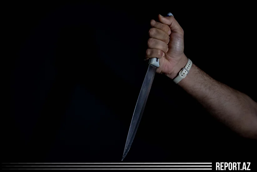 Yeyib-içmək məclisində qadına 16 bıçaq vurdu