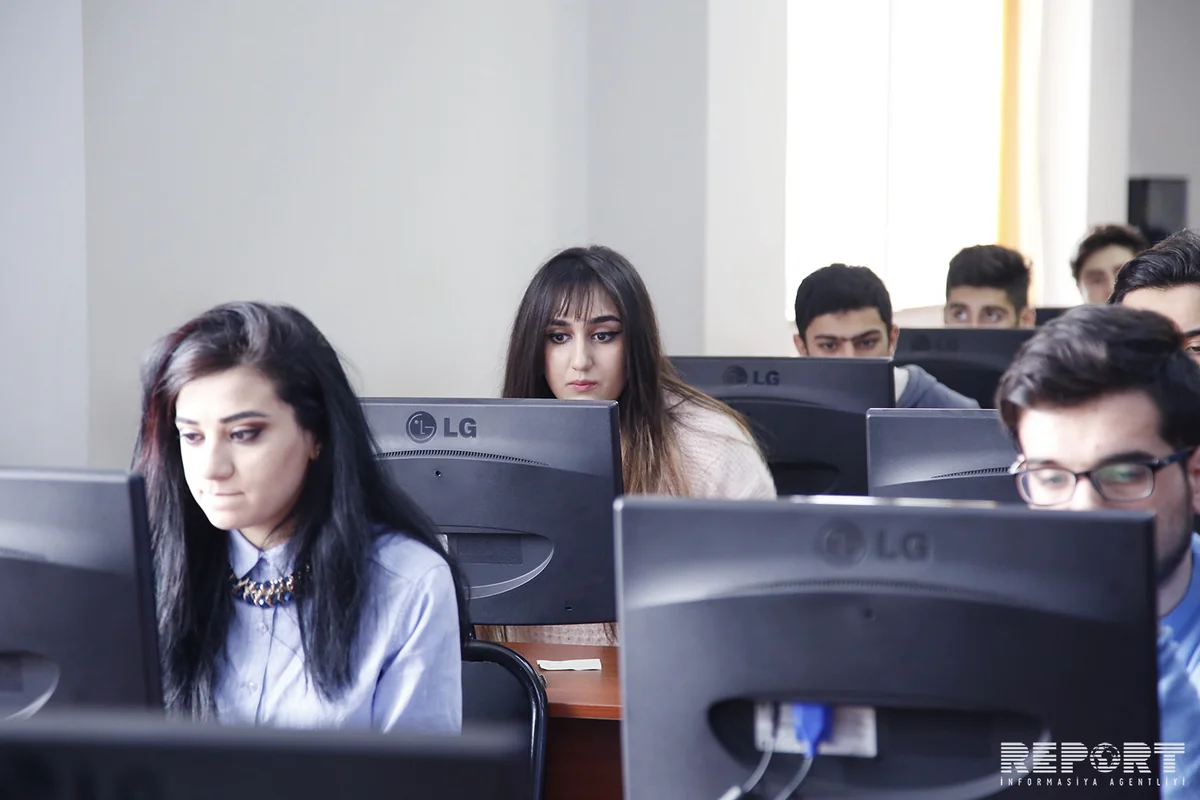 Bu il Azərbaycan universitetlərindən birində tələbələrin dərsə davamiyyəti barmaq izi ilə yoxlanılacaq