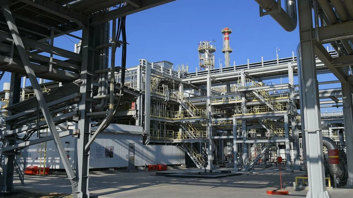 Kazakhstan plans to begin construction of new oil refinery in 2032