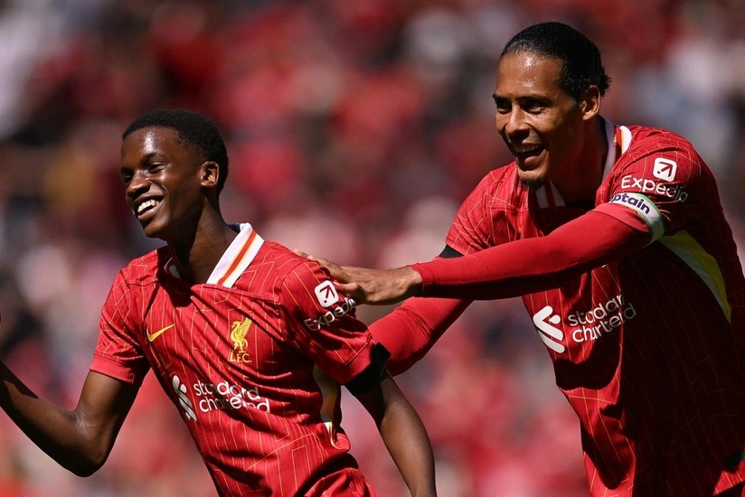 Ливерпуль разгромил Севилью в товарищеском матче