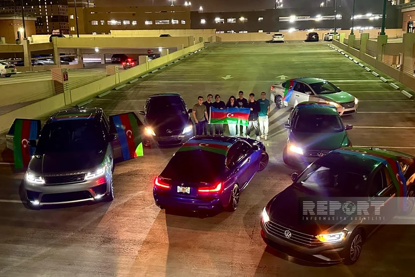 Floridada Zəfər Günü və Dövlət Bayrağı Günü münasibətilə avtomobil paradı təşkil olunub