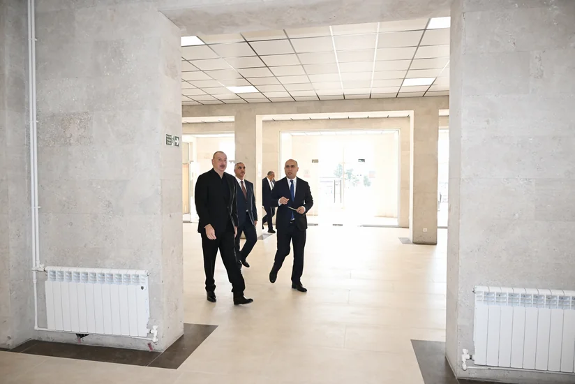 Президент Ильхам Алиев ознакомился с работами, проделанными в Карабахском университете в Ханкенди