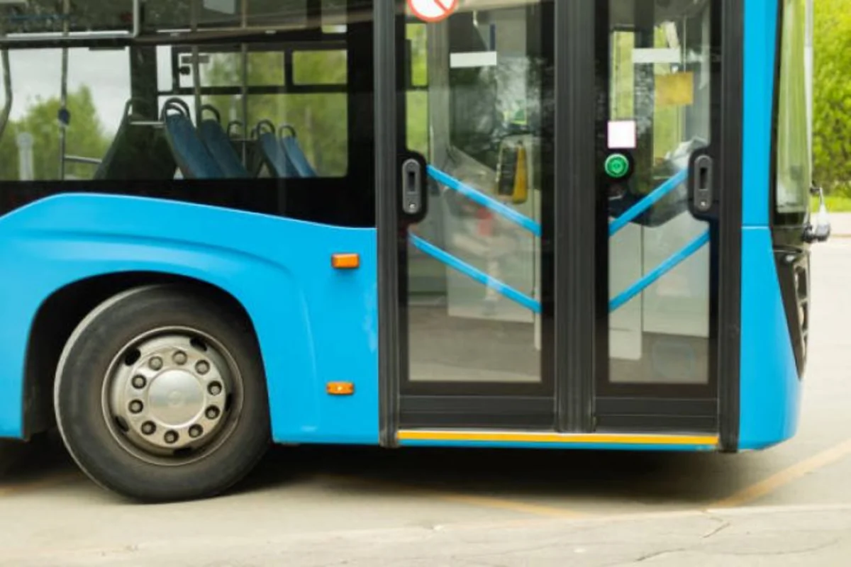 Bakıda 5 müntəzəm marşrut xəttinə daha yeni avtobuslar cəlb edilir