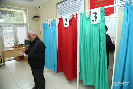 Azərbaycan xalqı səs verir - FOTOREPORTAJ