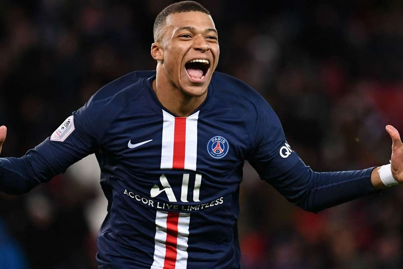 Kilian Mbappe komanda ilə məşqlərə başladı