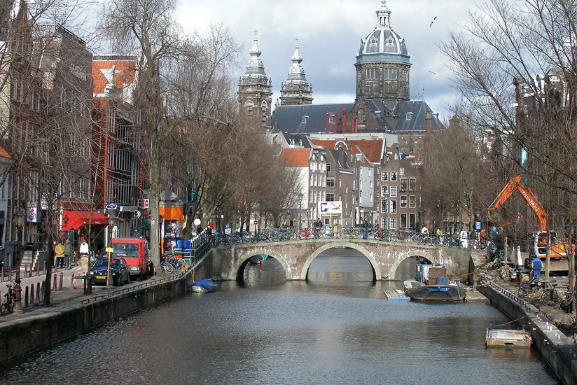 Нидерланды отменят комендантский час с 28 апреля