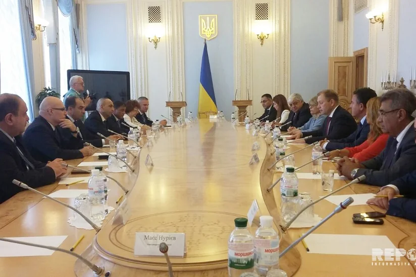 В Верховной Раде Украины состоялась встреча с представителями диаспорских организаций Азербайджана в Европе